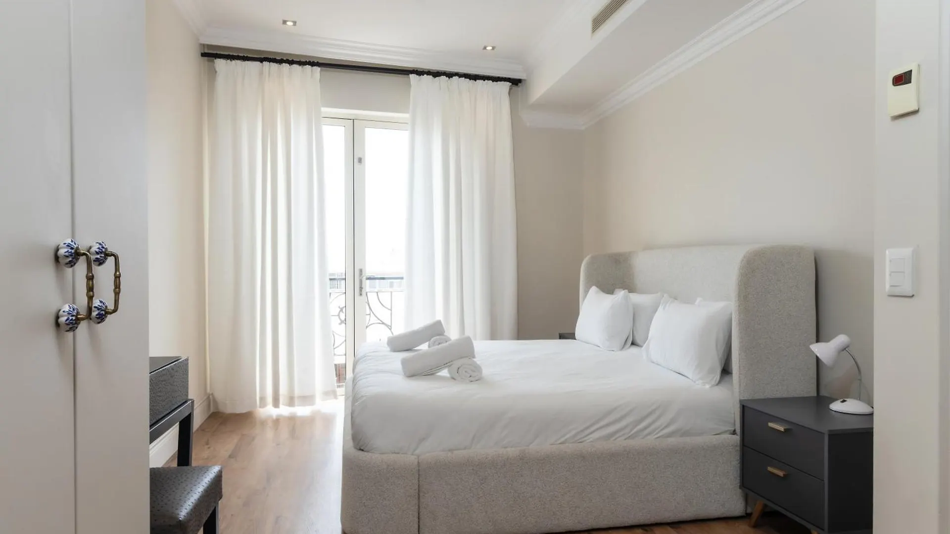 2Bdr Apartment Close To V&A Waterfront - Apt209 Cape Town