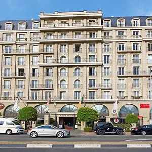 Apartment Cape Royale Luxury By Nivar, Cape Town